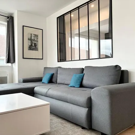 Le Royale Vieux 4 Voyageurs * Lille